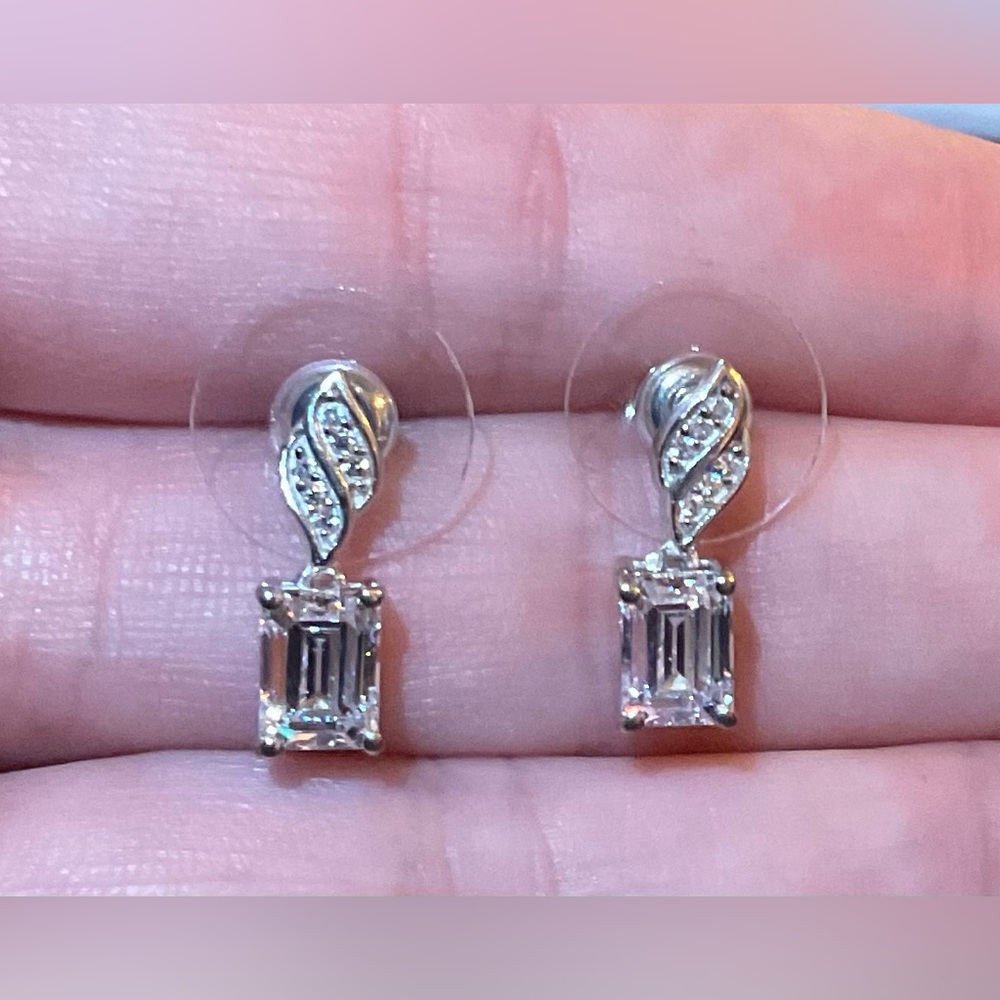 Elegant Swarovski CZ Dangle Earrings